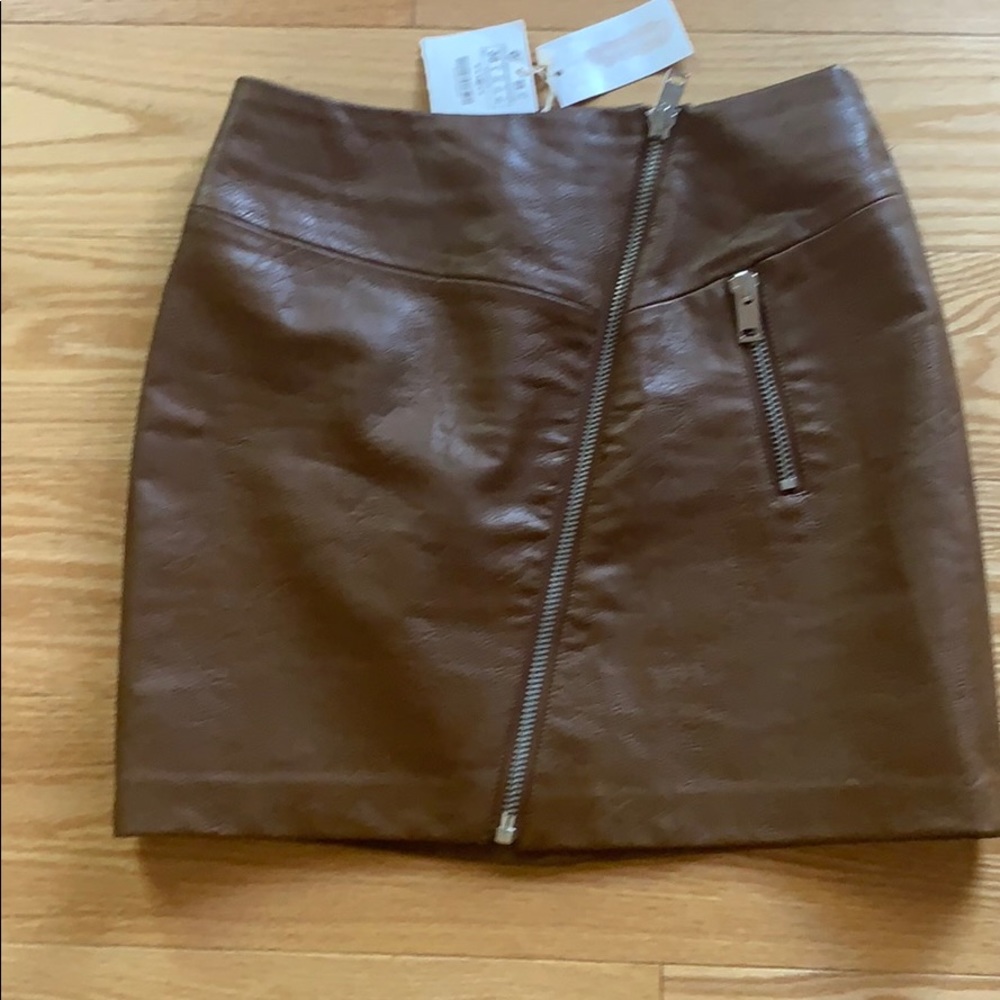 Leather like skirt size 6 new